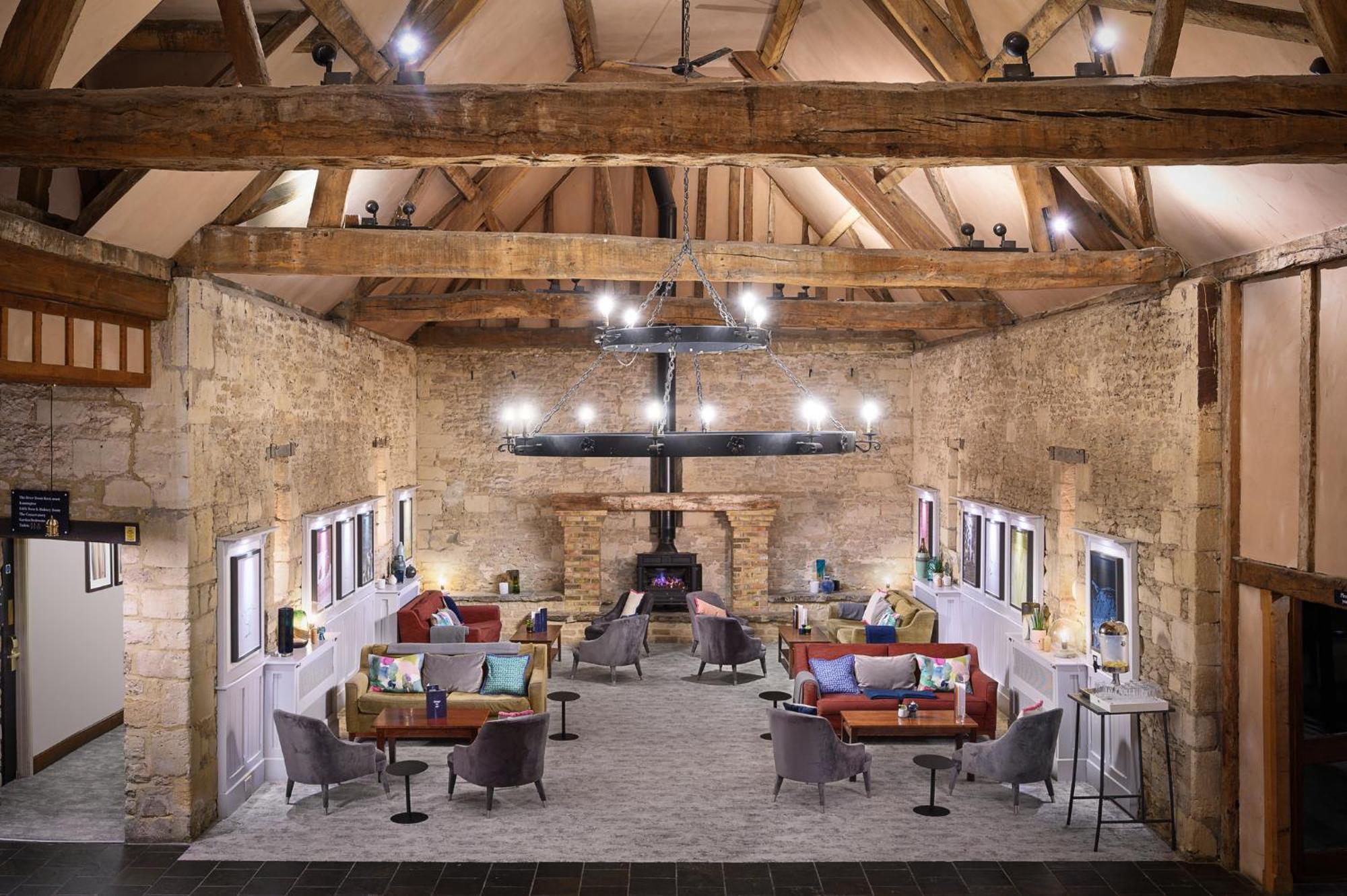 Voco Oxford Thames By Ihg Hotel Kennington (Oxfordshire)
