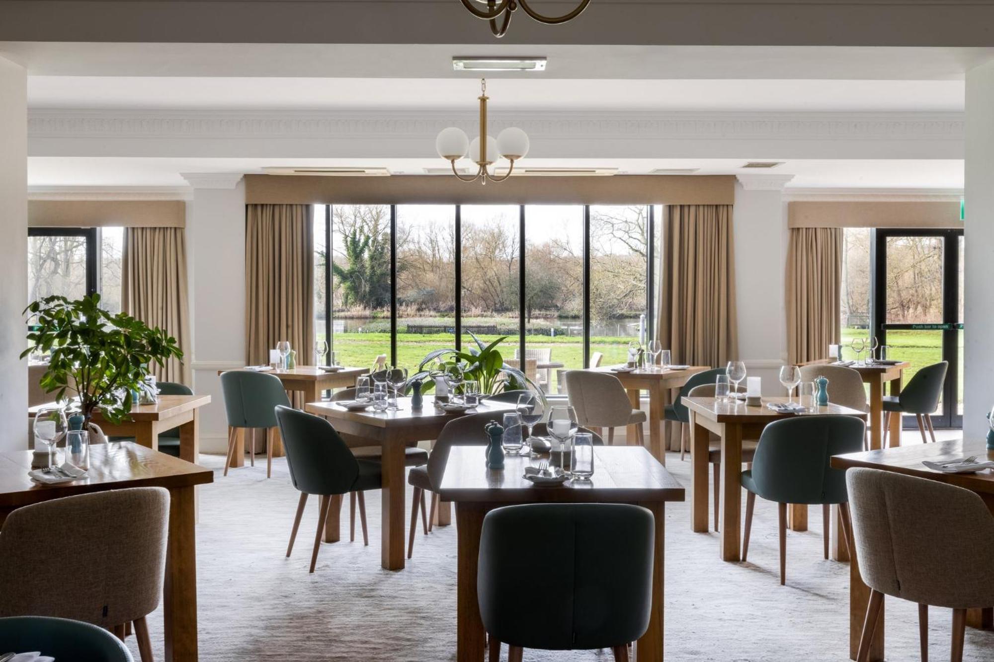 Voco Oxford Thames By Ihg