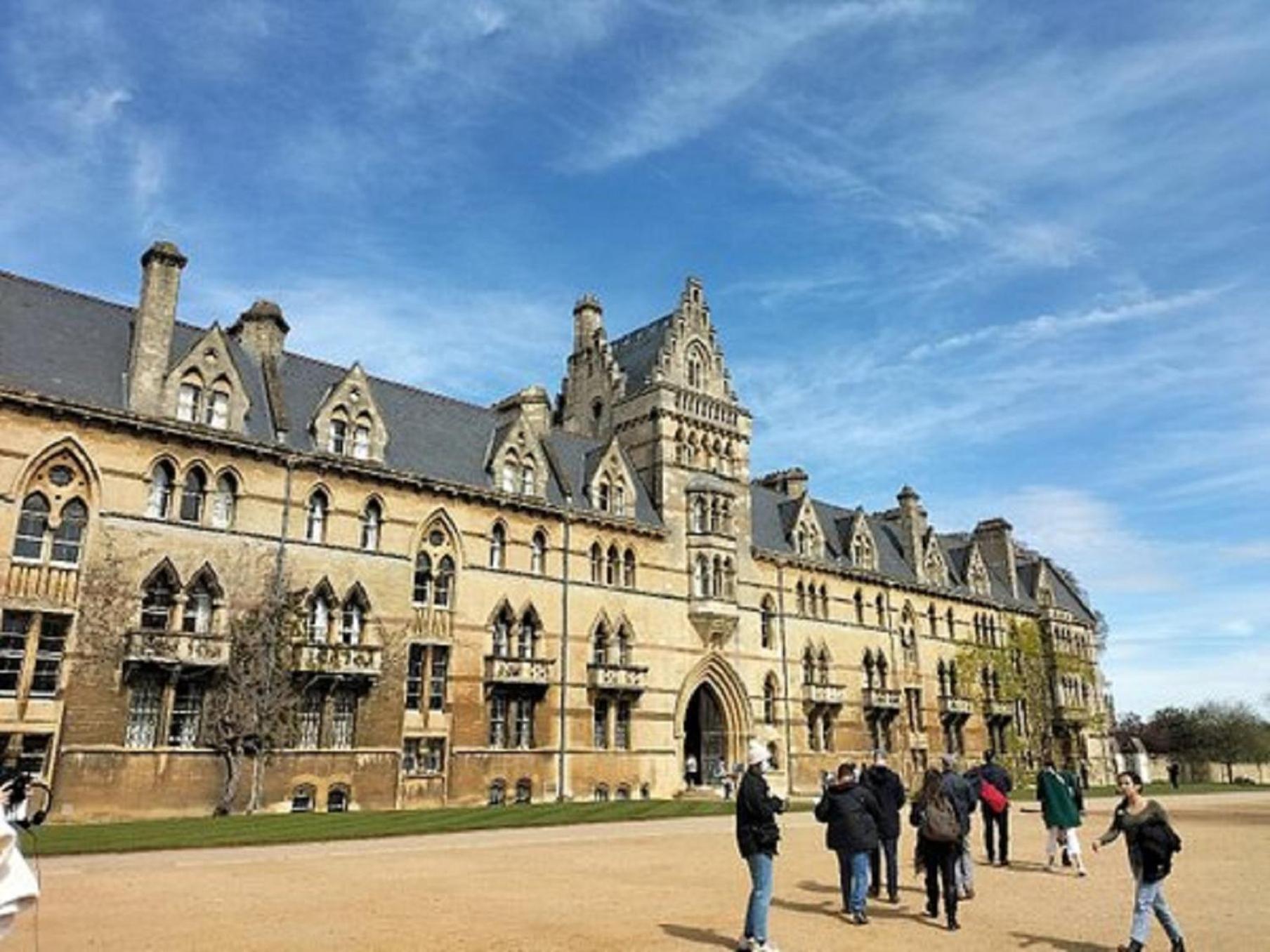 Hotel Voco Oxford Thames By Ihg 4*